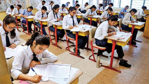 Timetable for CBSE Public Examinations for 10th and 12th Standards released!