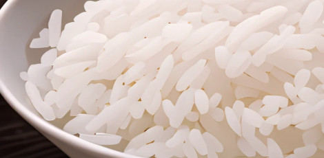 Reasons why we must avoid eating rice for dinner & healthier alternatives to eat during dinner?