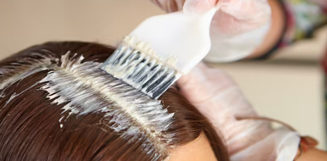 Are you aware of this shocking link between use of hair dyes and bladder cancer?