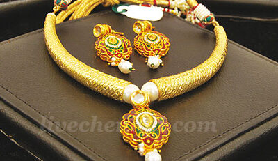 Gold Price Drops Sharply in Chennai; 22-Carat Gold Falls to ₹1,18,080 Per Sovereign